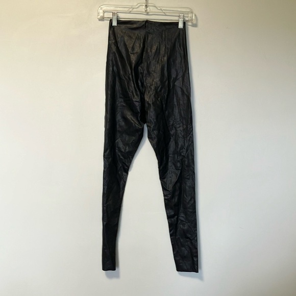 Commando Control Faux Leather Black Shiny Leggings - Picture 4 of 4